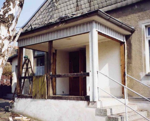 Landesk. Gemeinschaft Hohenstein-Ernstthal 2003 - Umbau und Neubau: Abriss Vorhaus